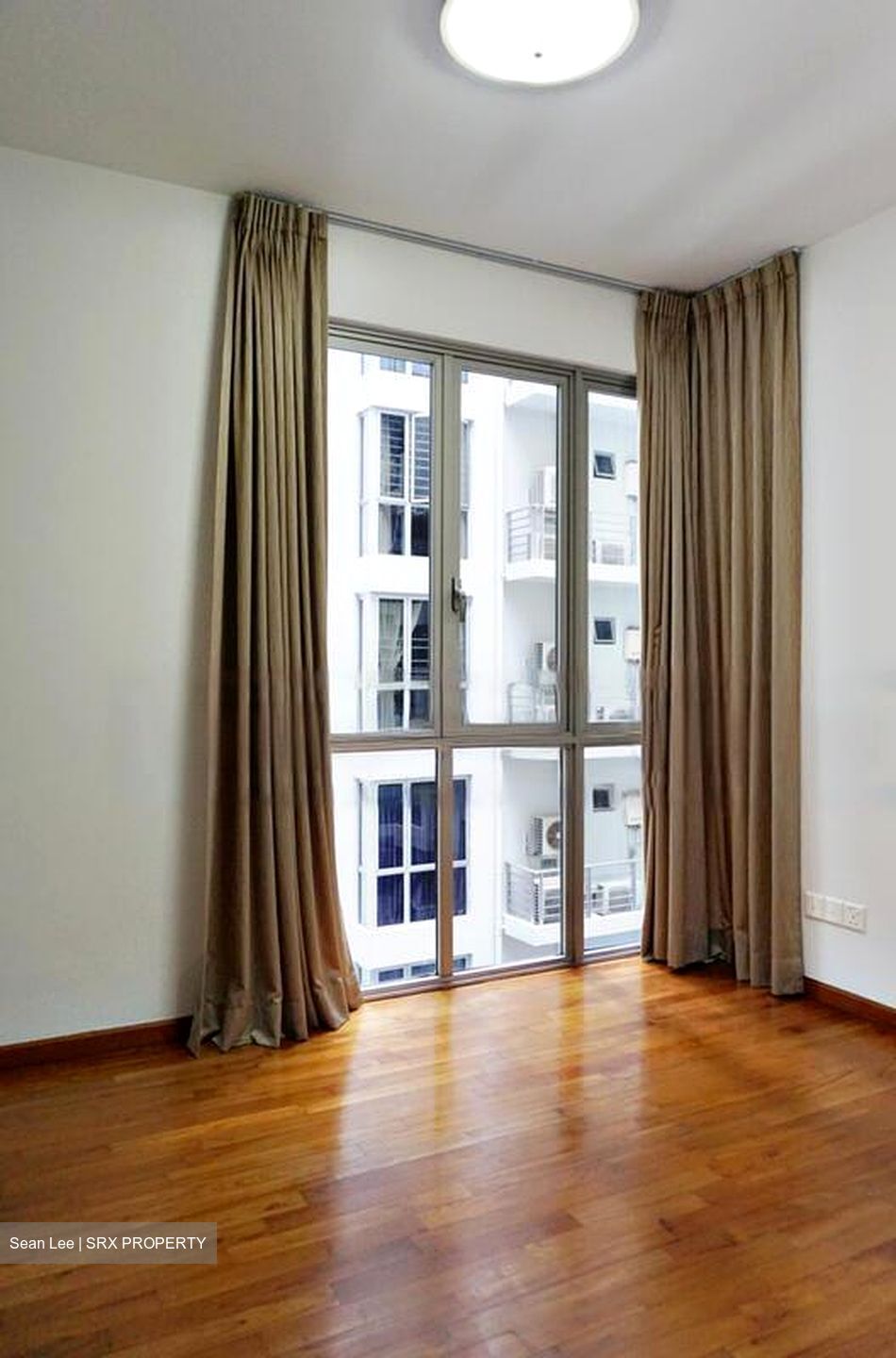 Grandeur 8 (D20), Condominium #556010841